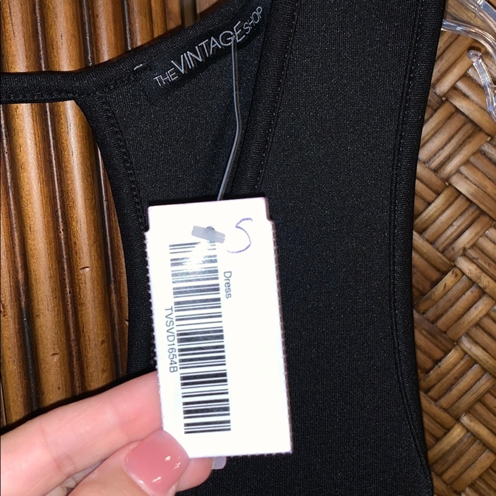 Dress - Picture 3 of 3